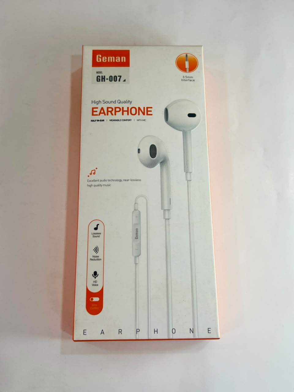 Gema Wired Earphones with Comfortable In-Ear Design and Clear Sound