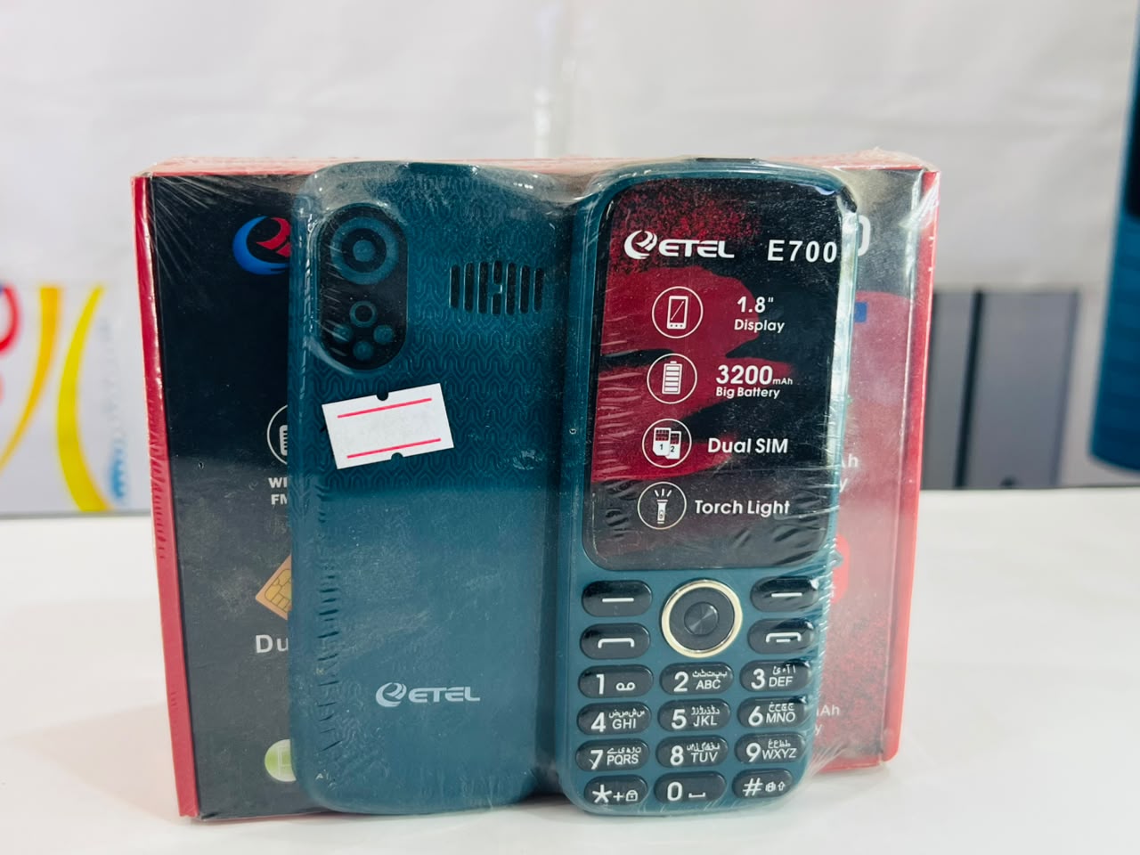 G'FIVE Keypad Mobile Phone with Stylish Blue Finish and Easy-to-Use Design