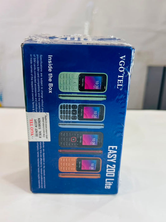 Classic Keypad Mobile Phone with Compact Design and Easy-to-Use Buttons